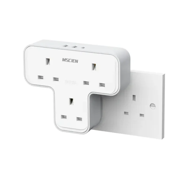 63d2b0c1-1583-4acb-b283-aae8df5c29da.webp Plug Adapter 3 Way with 3 USB(1 Type C)